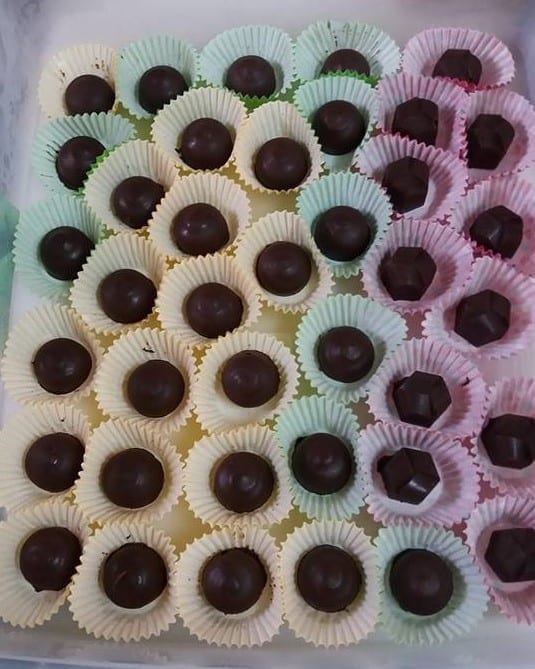 Chocolate Truffle Making Kit – Magnolia Chocolatier